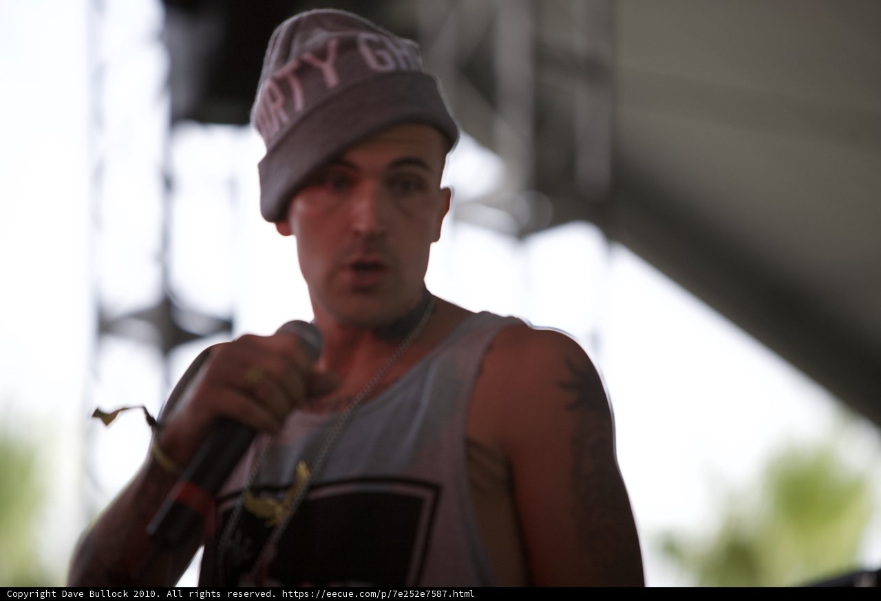 Yelawolf Rocks the Baseball Cap and Mic