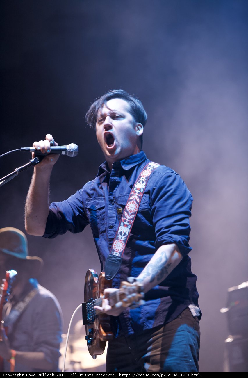 The Guitarist takes center stage
