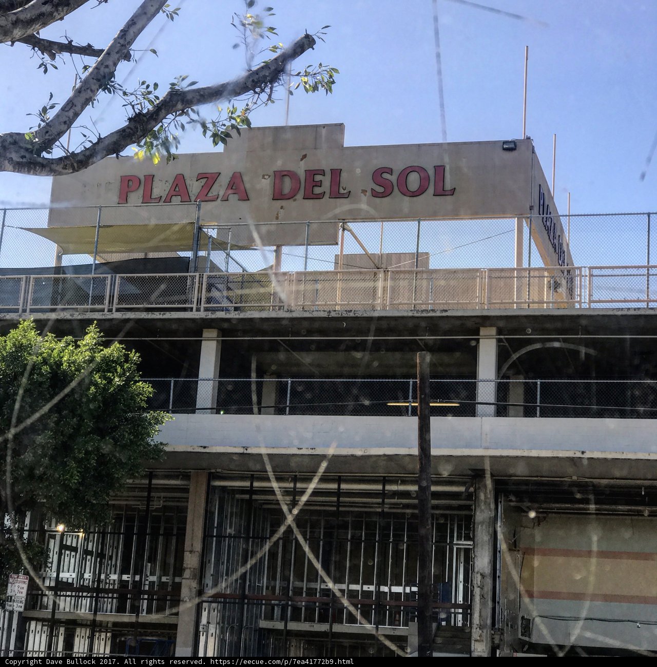 Plaza del Sol Building in Los Angeles