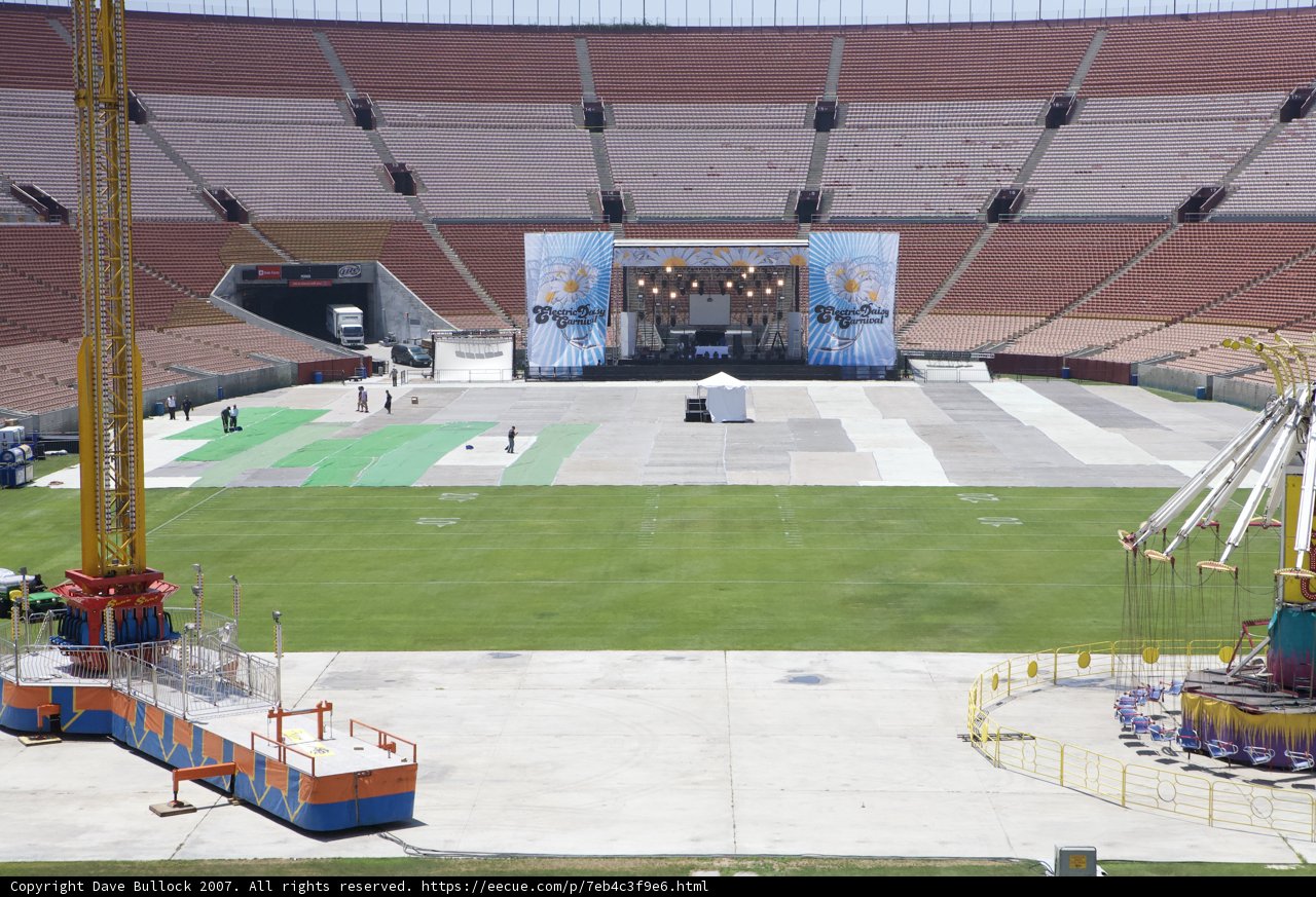 EDC Spectacle at the Stunning Stadium