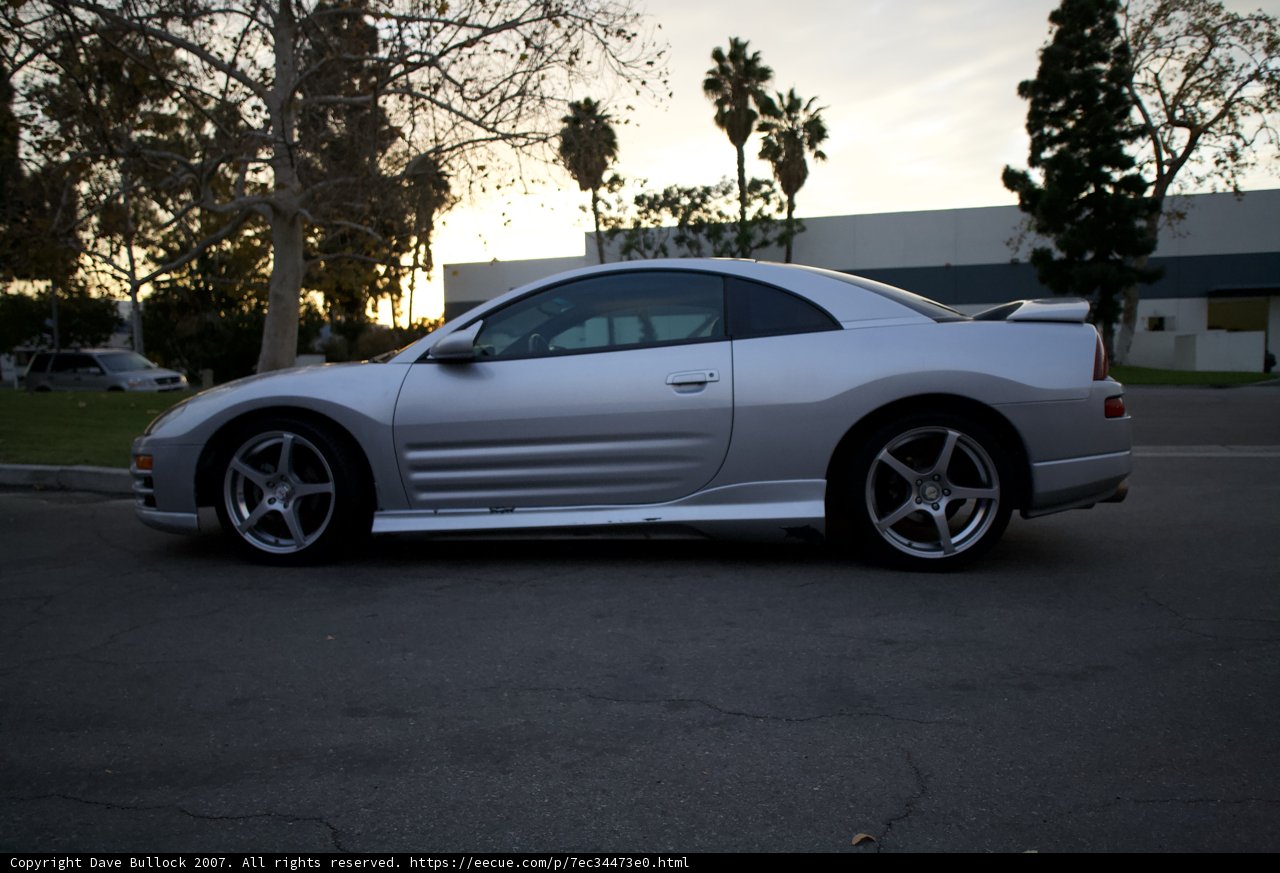 The Sleek 2007 Eclipse Coupe