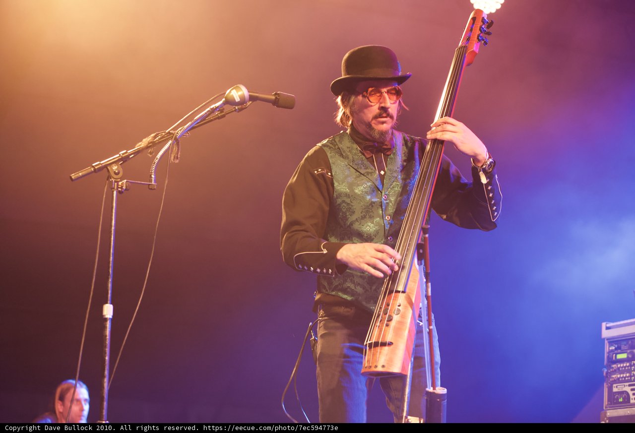 Masterful Cello Performance at Coachella