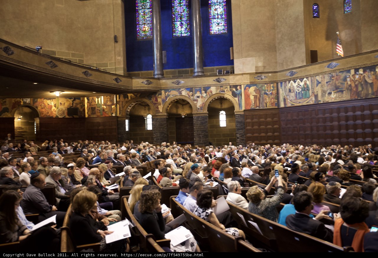 A Sea of Faces in Worship