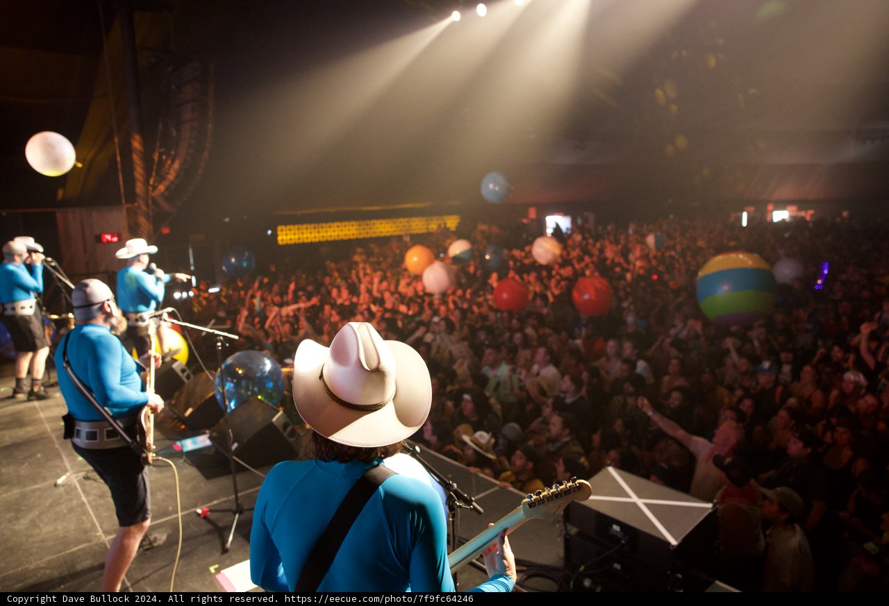 Harmony Under Hats: A Night at Coachella 2024