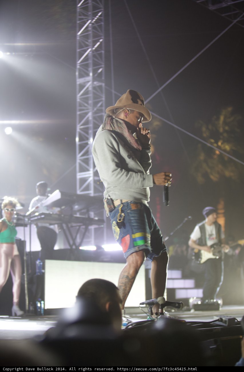Cowboy Rockstar Takes the Stage