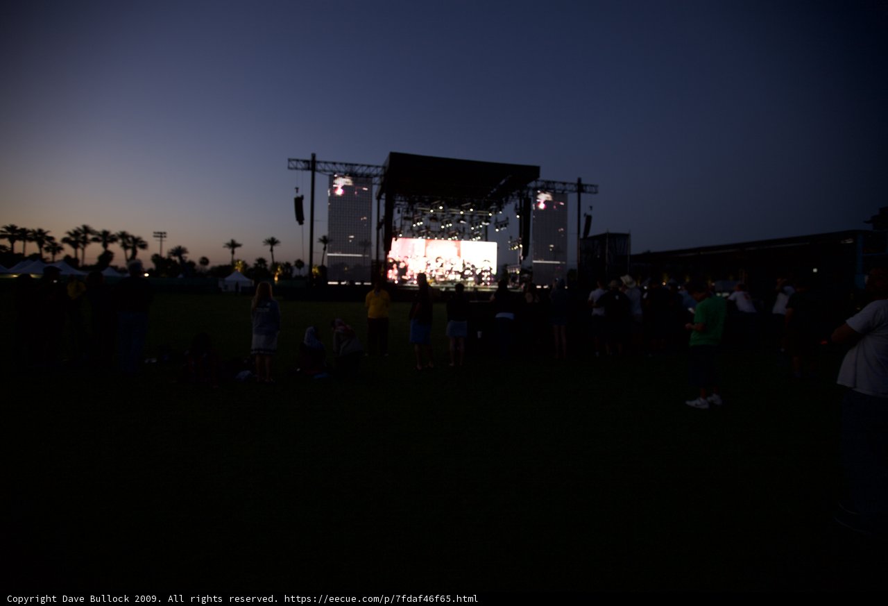 Coachella 2009: Light up the Sky