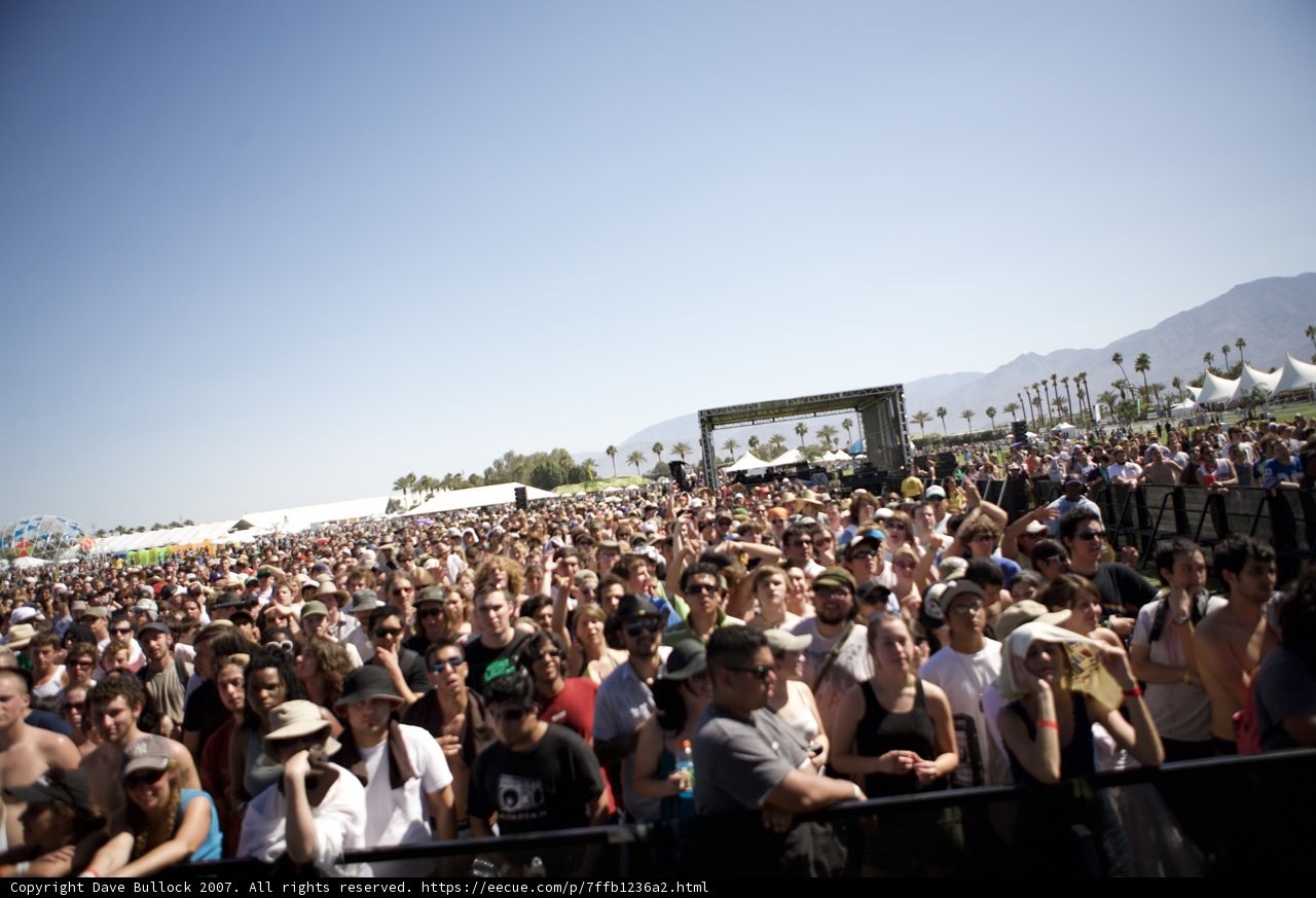 2007 Coachella: A Sea of People