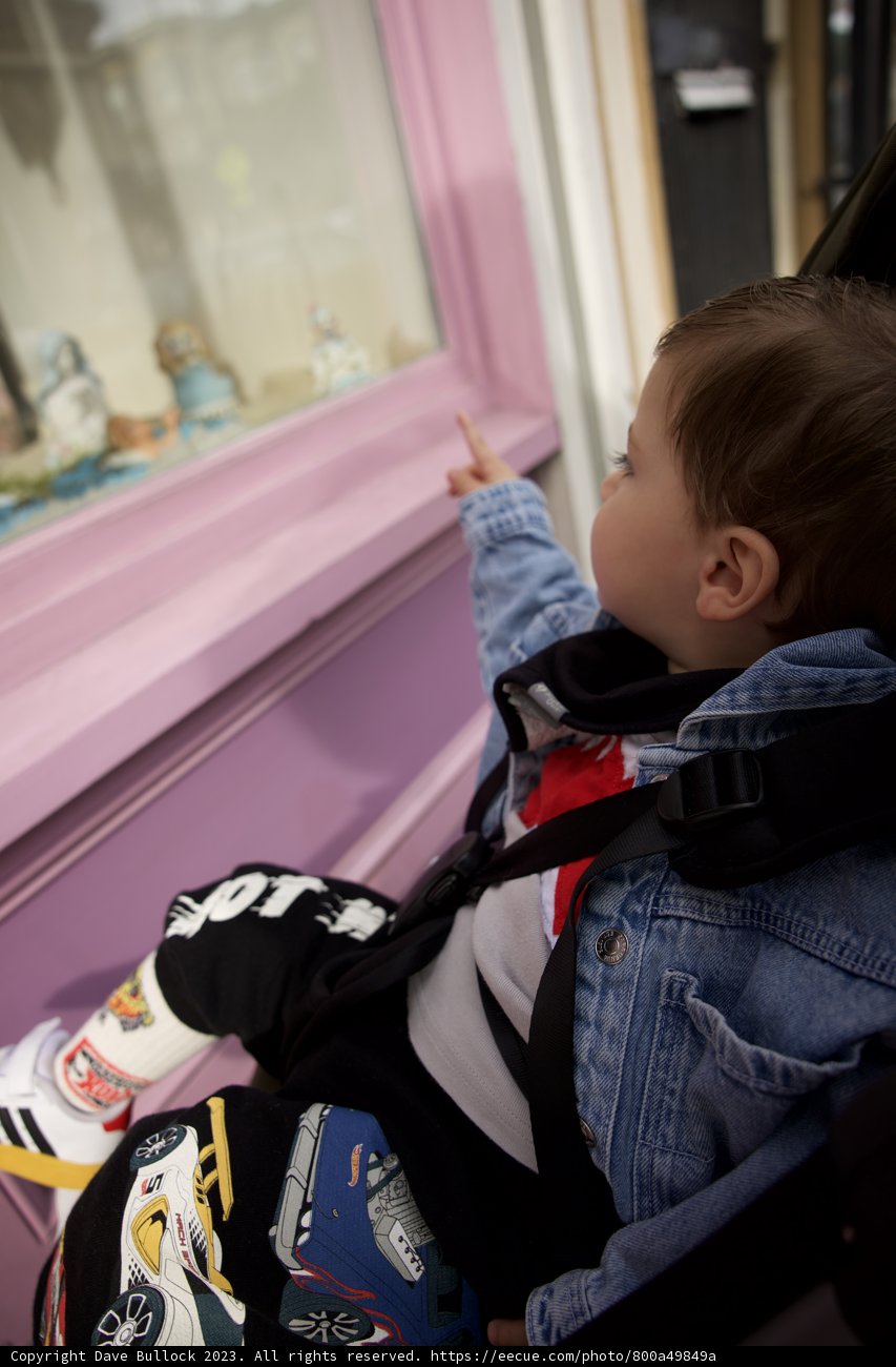 The Fascination Moment of Wesley