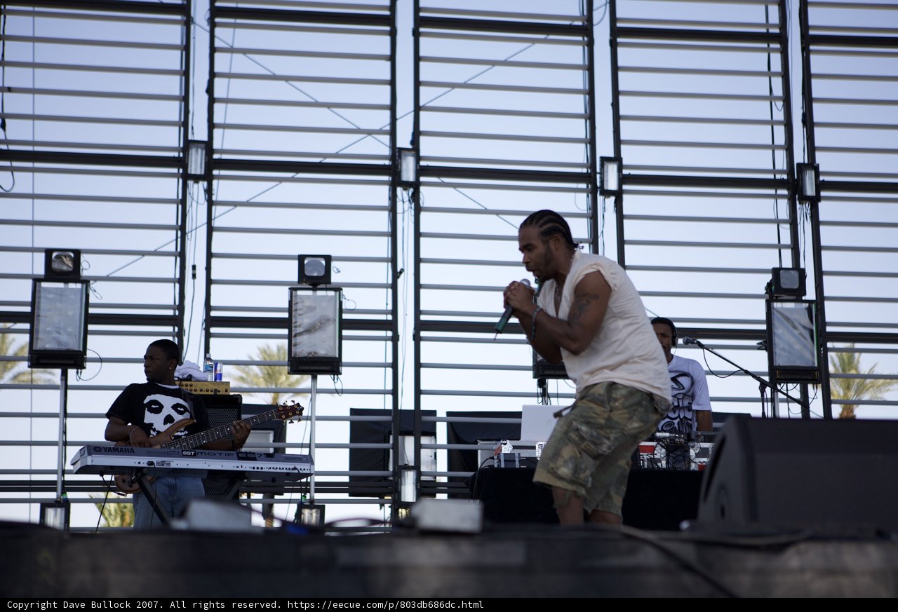 Pharoahe Monch Rocks Coachella with Keyboard and Mic
