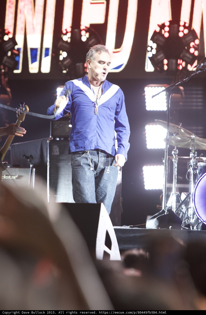 Morrissey Standing Blue Shirt Bassist Guitar Drums LED Head Purple Blackstar UNITED Screen Crowd