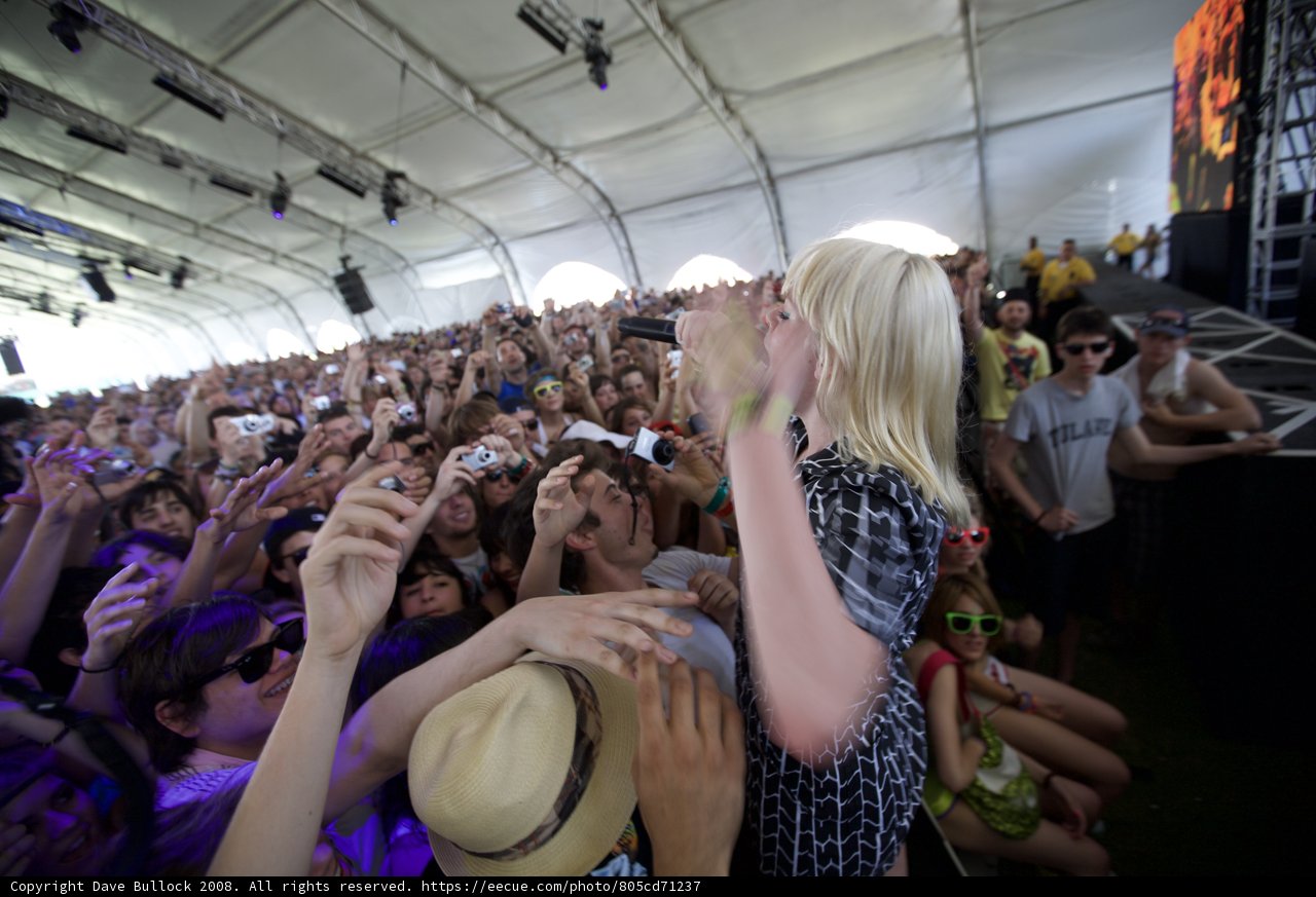 Blonde Bombshell Rocks Coachella with Microphone in Hand