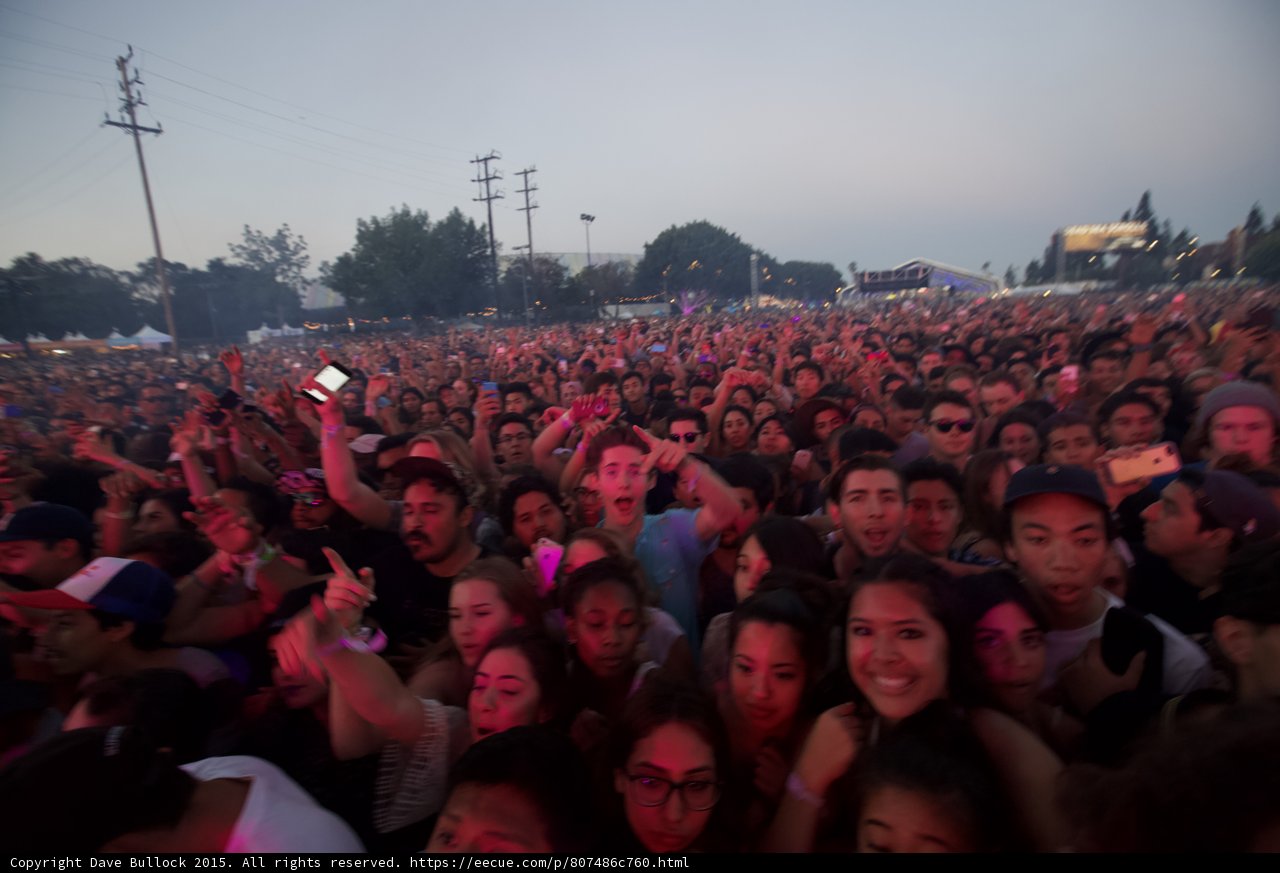 Smiling Fans Pink Glow