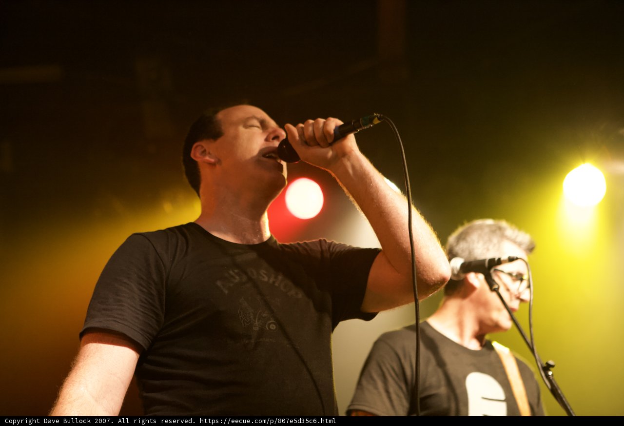 Dual Mic Performance