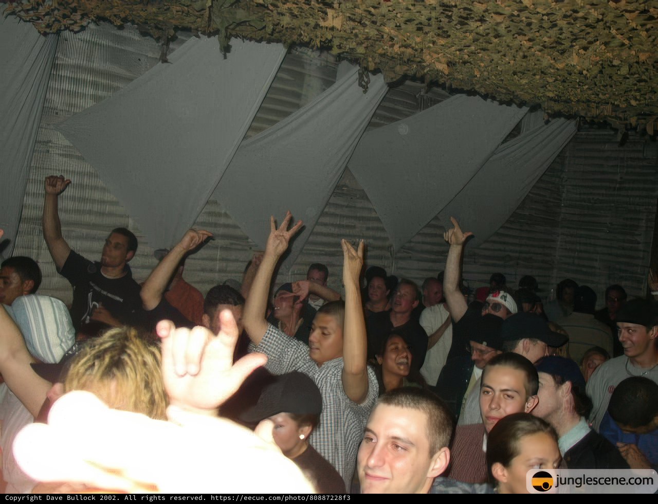 Club-goers Get Pumped