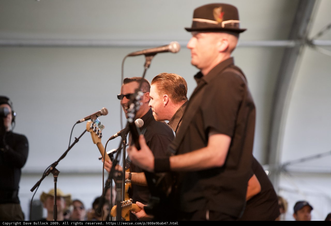 The Electrifying Performance of Coachella Music Band