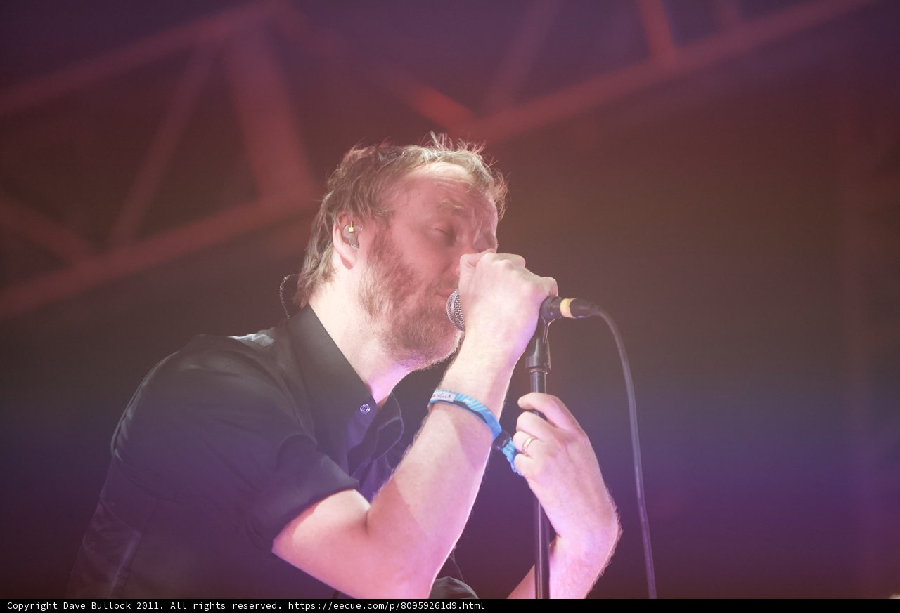 Matt Berninger Rocks the Crowd with his Electrifying Performance
