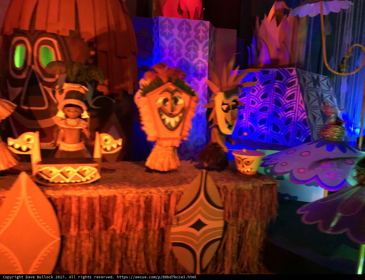 Disneyland's New Tiki Room in 2017