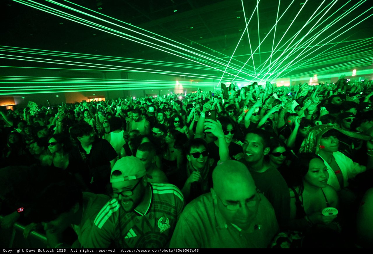 Green Laser Light Show Electrifies Wobbleland 2026 Crowd