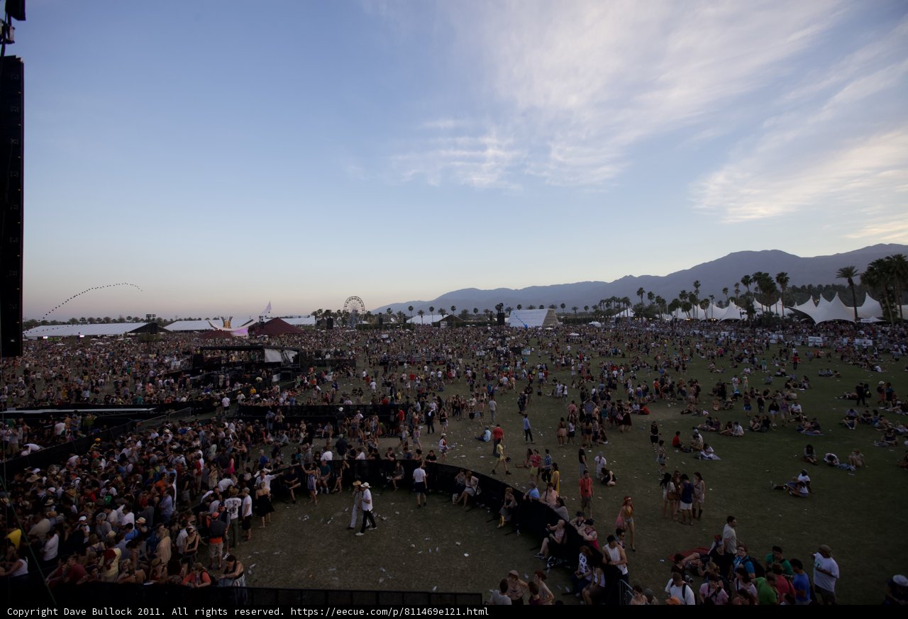 Coachella 2011: The Massive Concert Crowd