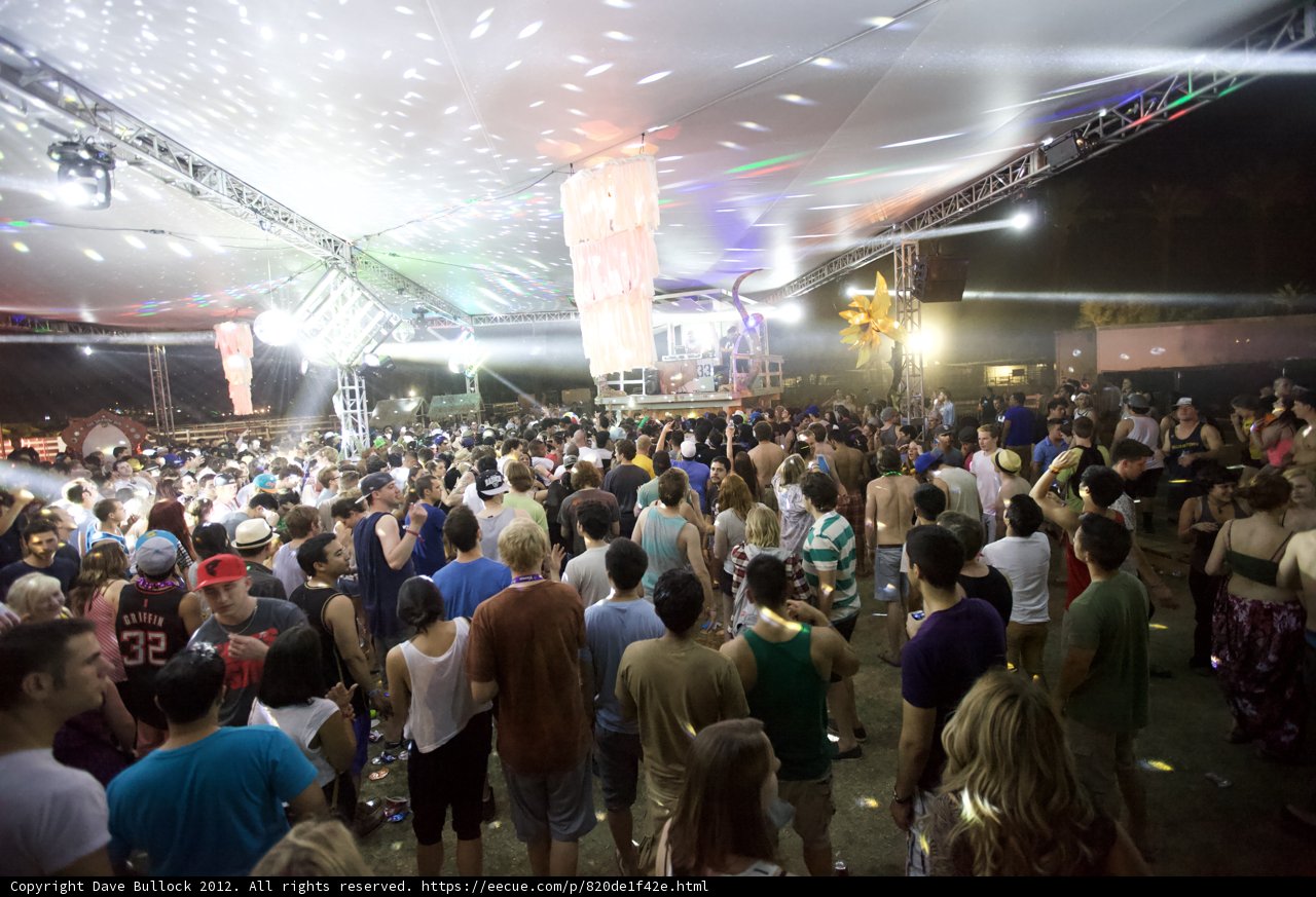 Coachella 2012: A Sea of Fans