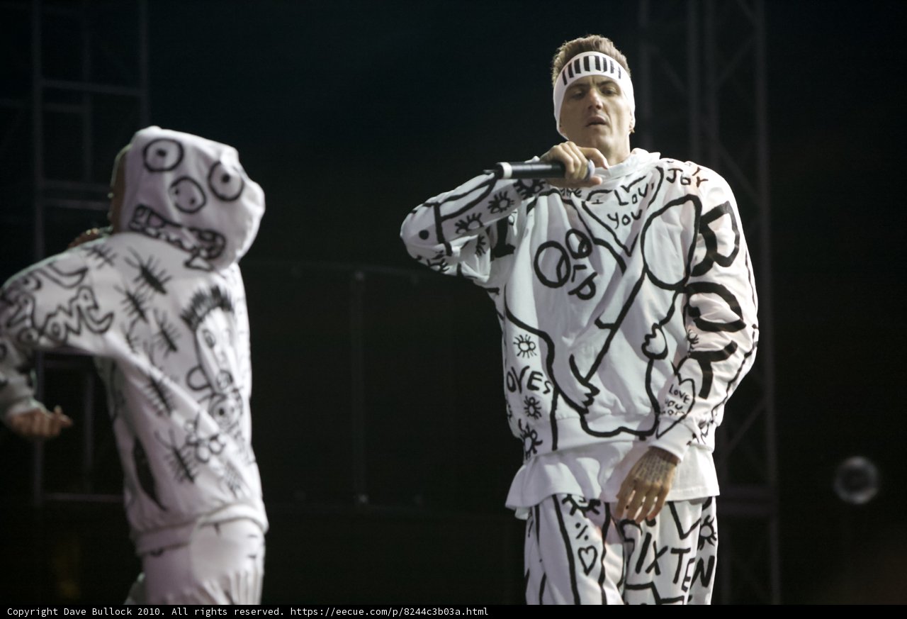 Justin Bieber Rocks the Stage at O2 Arena London
