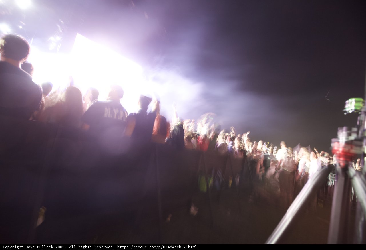 Blurred Lights and Ecstatic Crowd at Coachella 2009
