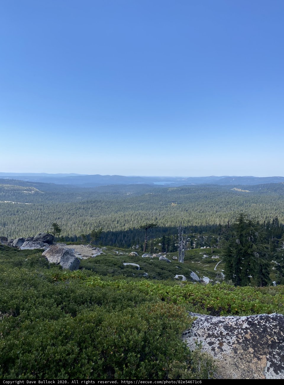 Spectacular Mountain View in Desolation Wilderness