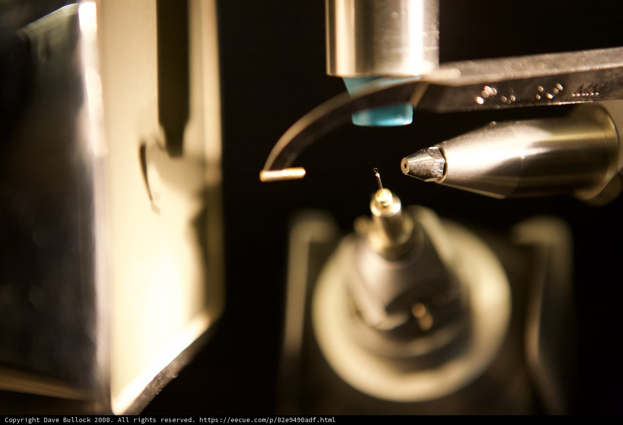 Nano-Assembly of Perfume Bottle
