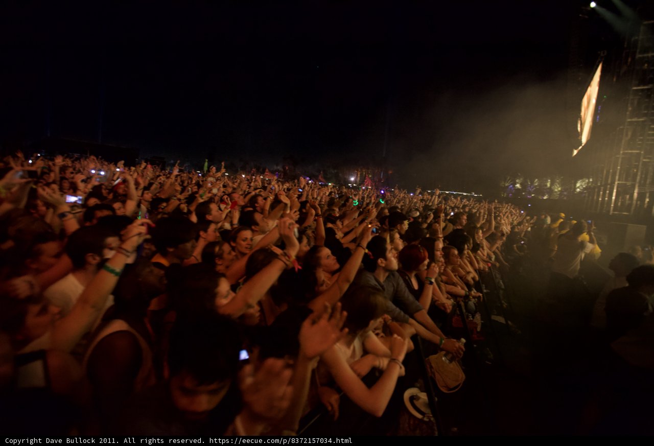 Coachella 2011 Crowd Goes Wild