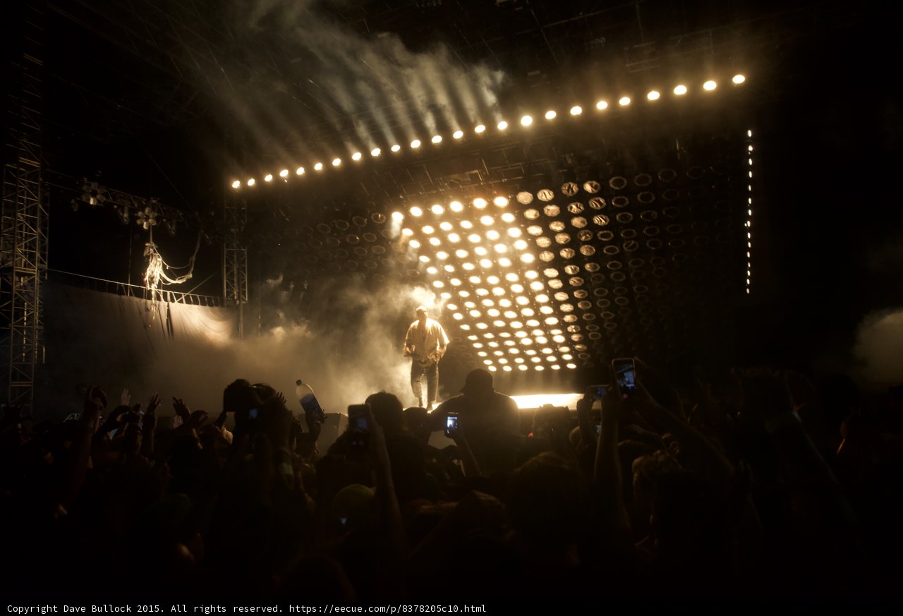 Kanye West Fog Effect