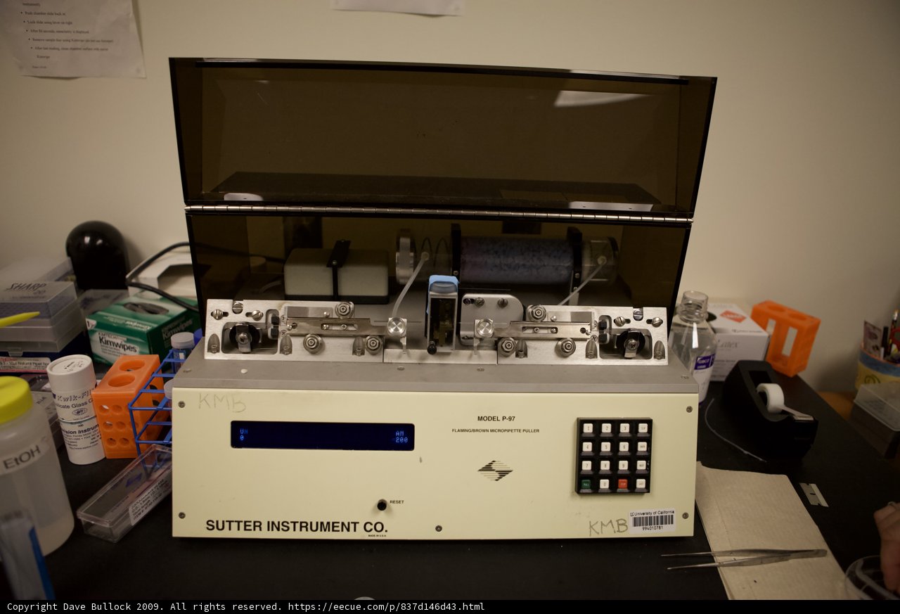 Computer Station