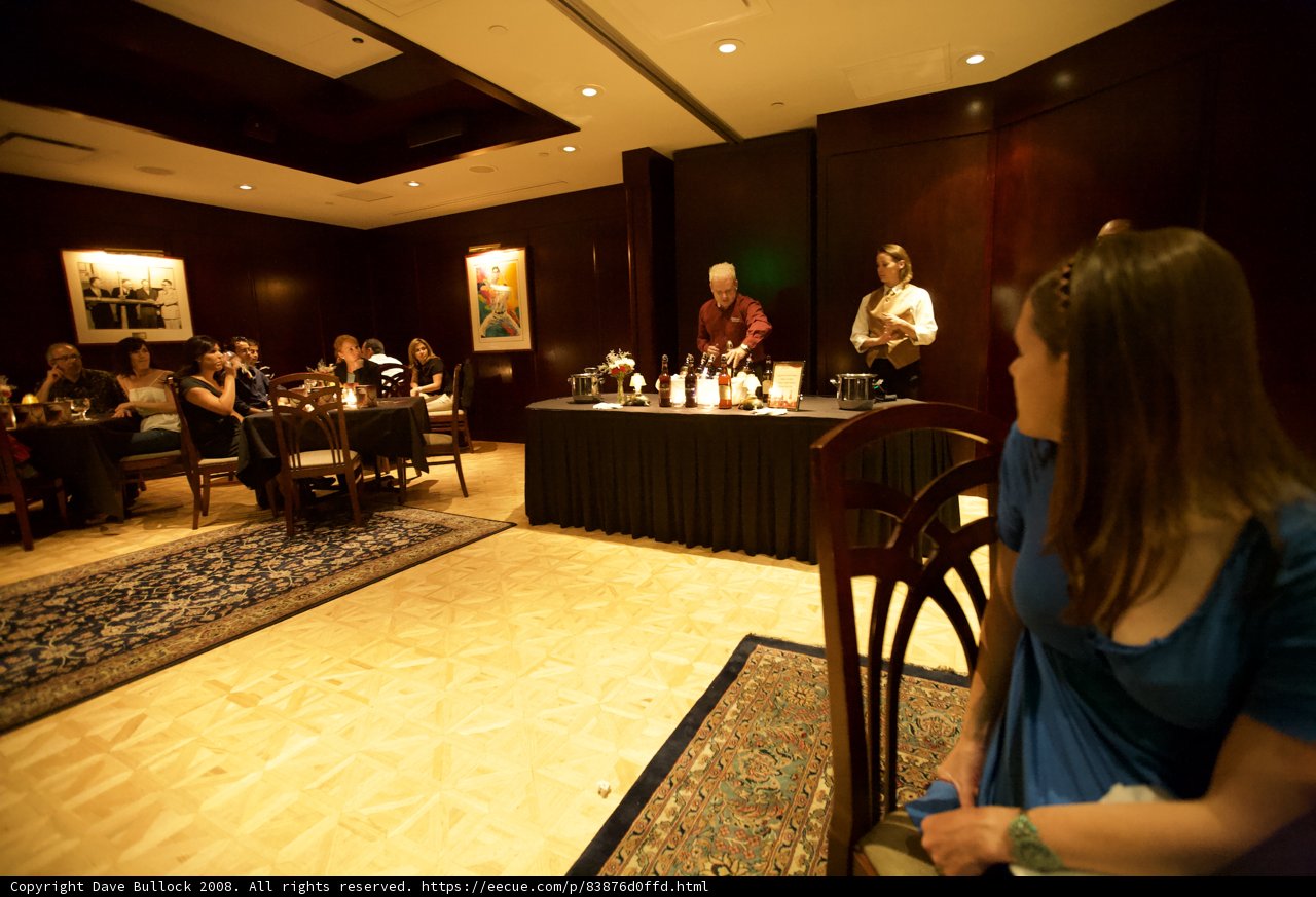 Dining at Plata Mortons