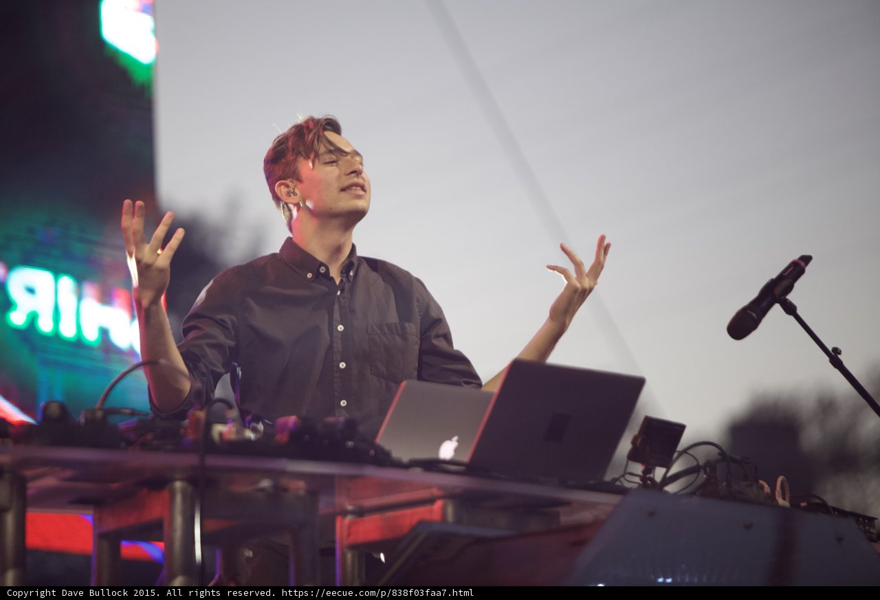 Flume Hands Raised Blissful Red