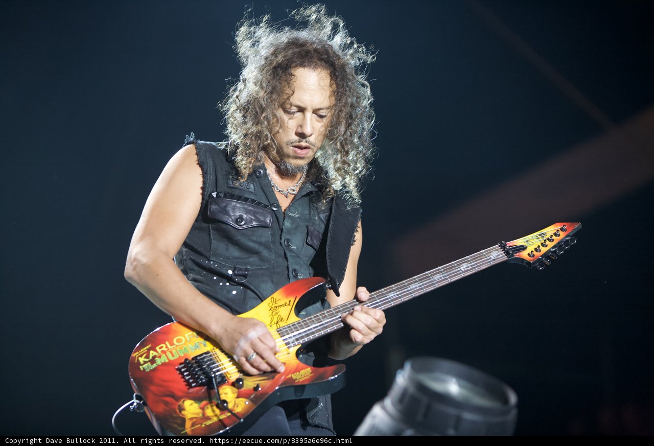 Kirk Hammett Shreds on Electric Guitar at Big Four Festival