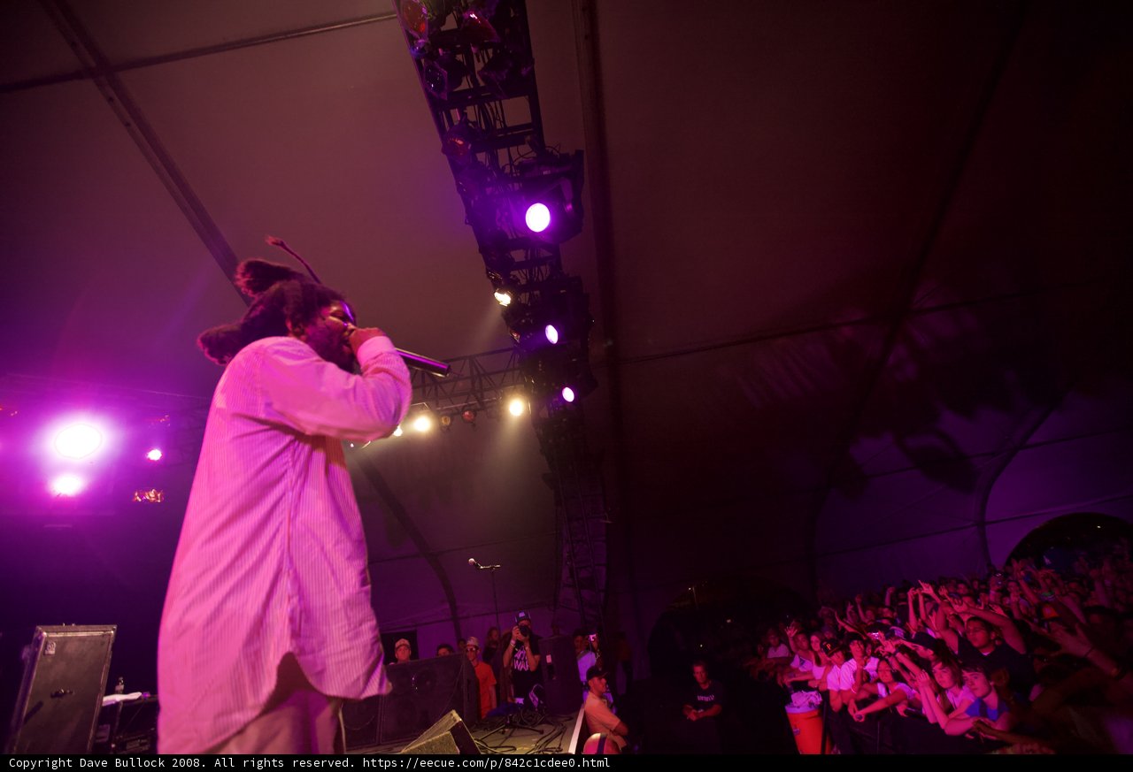 Spotlight on the Entertainer