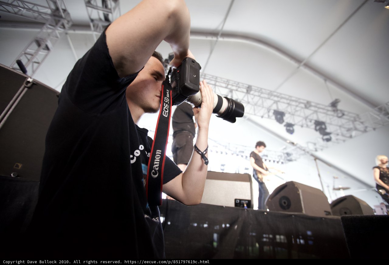 Capturing the Moment at Coachella