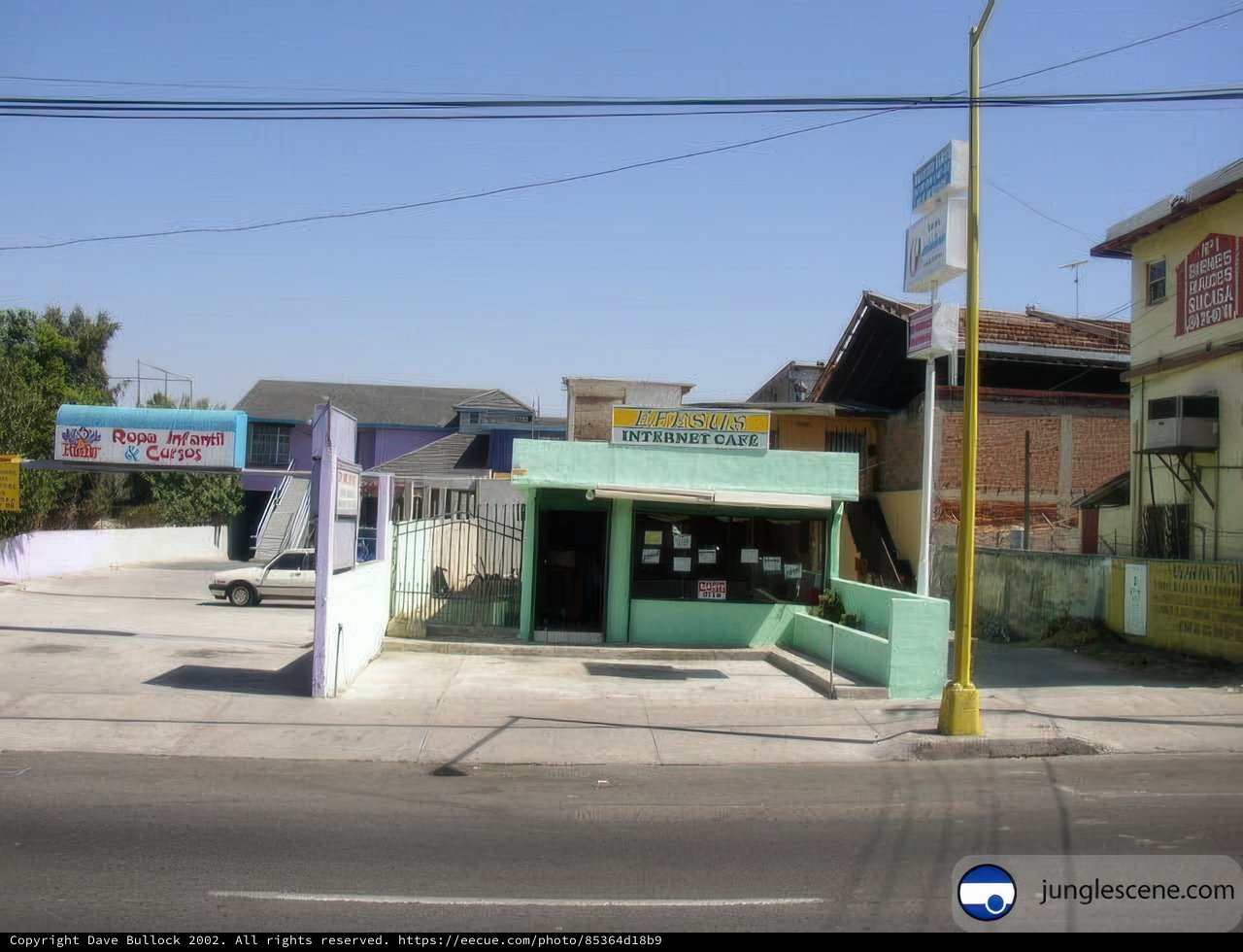 Charming Little Building in Ensenada