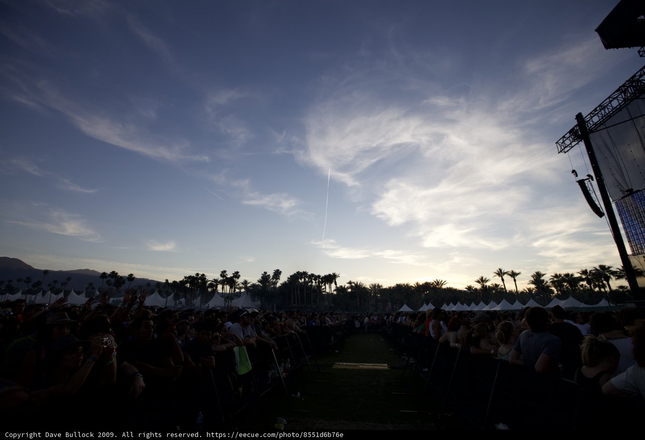 Coachella 2009: Sunset Concert Crowd
