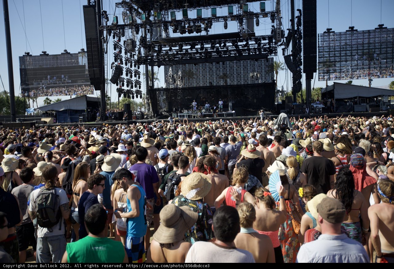Coachella 2012: A Sea of Fans