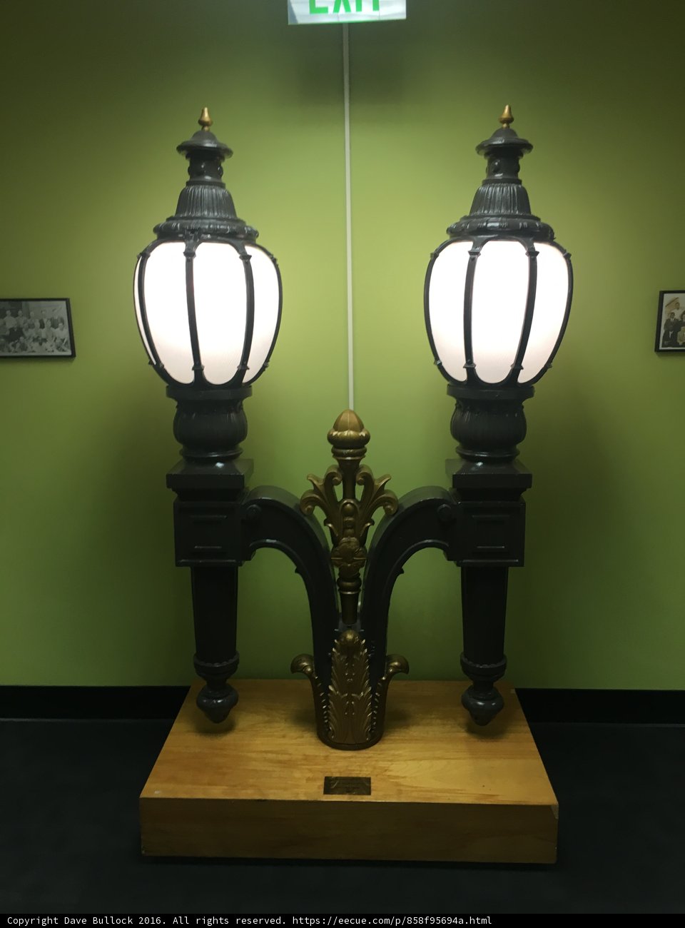 Illuminating Art
