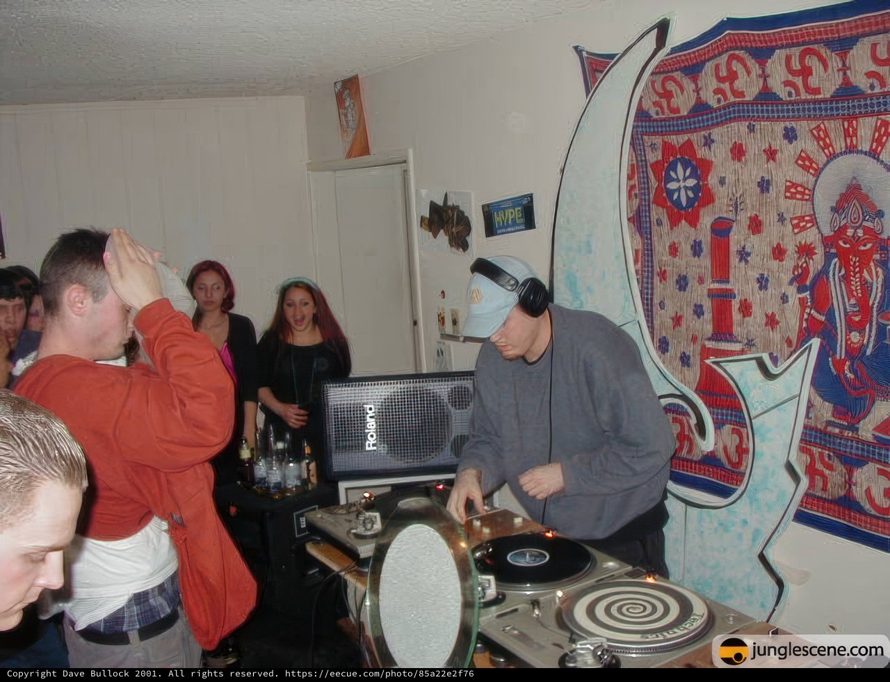 Jamming to the Underground Beat