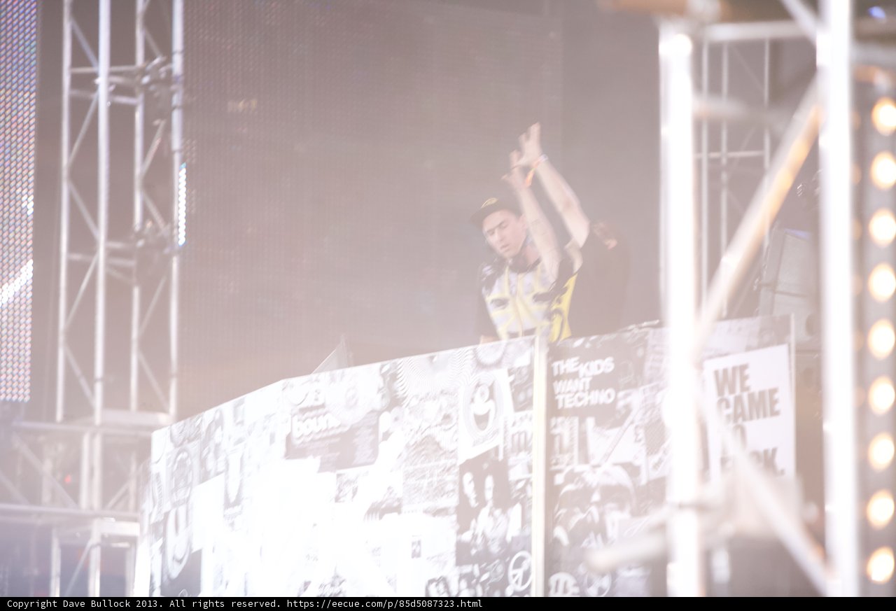 Rising to the Crowd
