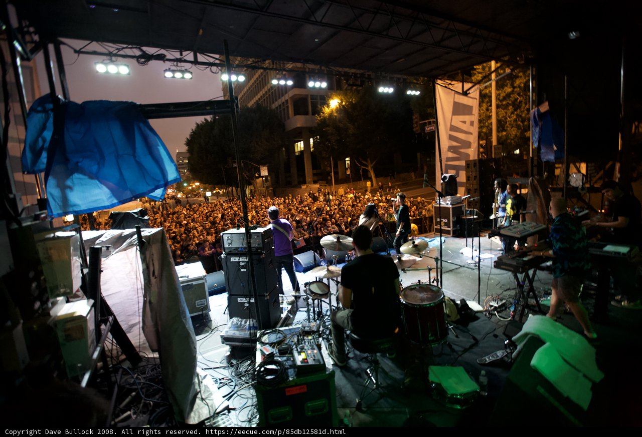 Detour Concert: A Night of Music and Crowd-Pleasing Performances