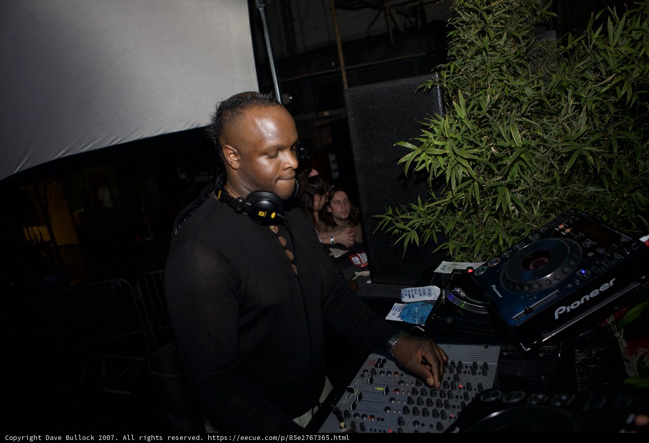 Party DJ