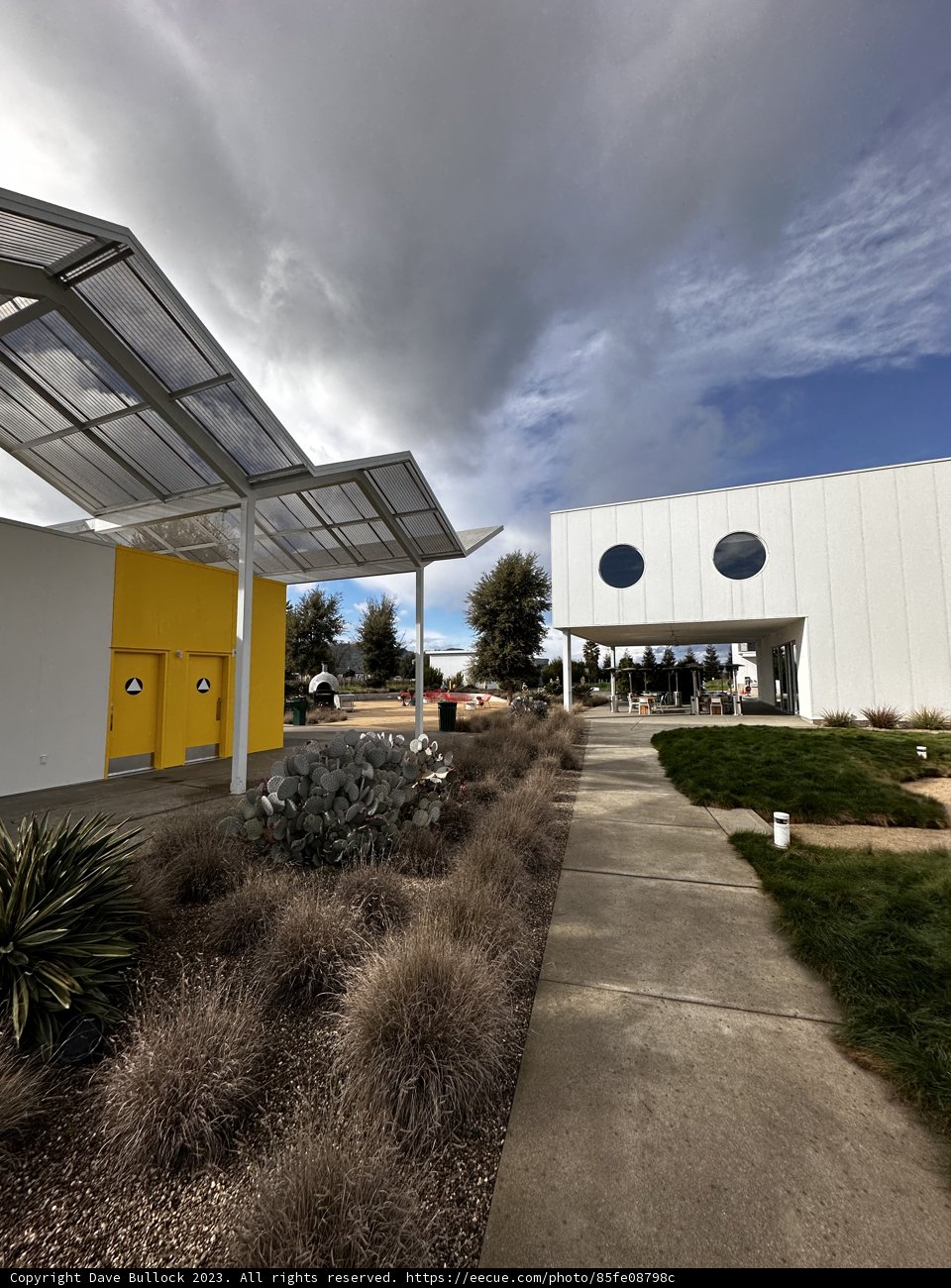 Sunny Shelter in Napa Valley