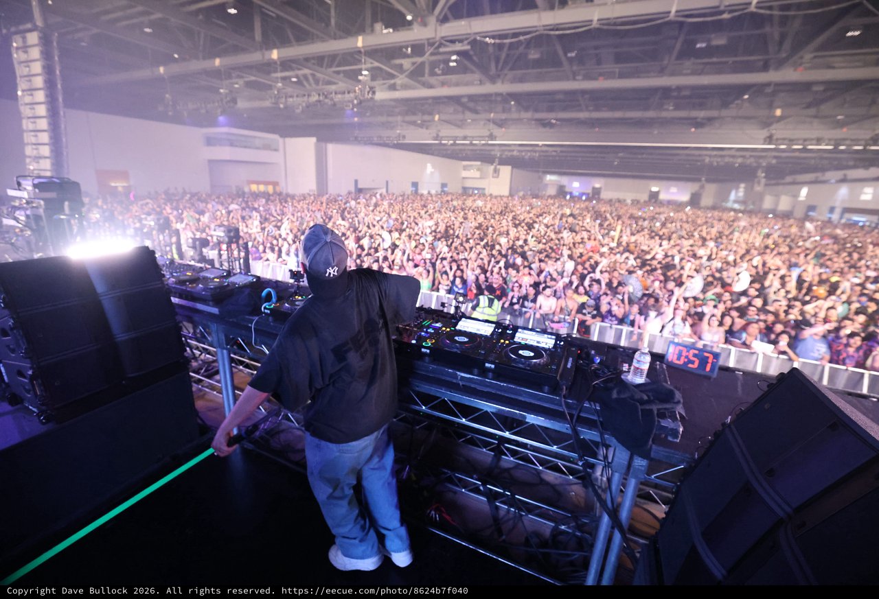 DJ Commands Massive Crowd at Wobbleland 2026