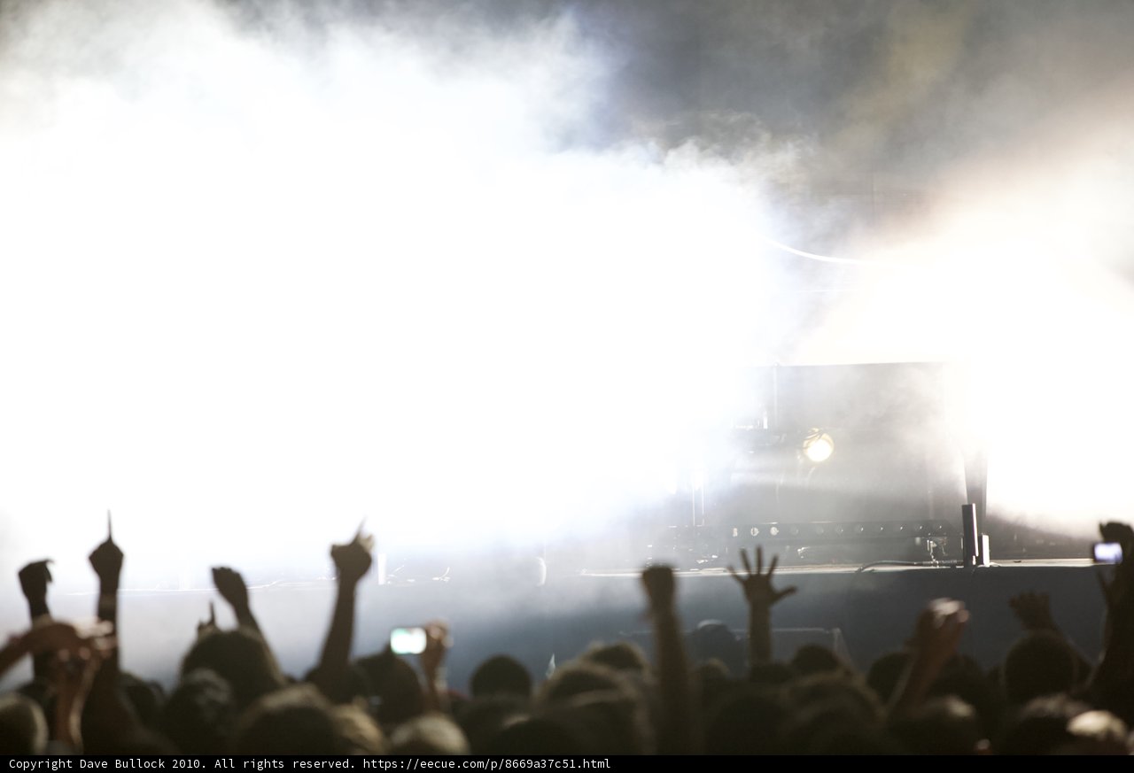 Smoke & Lights: Saturday Night Concert