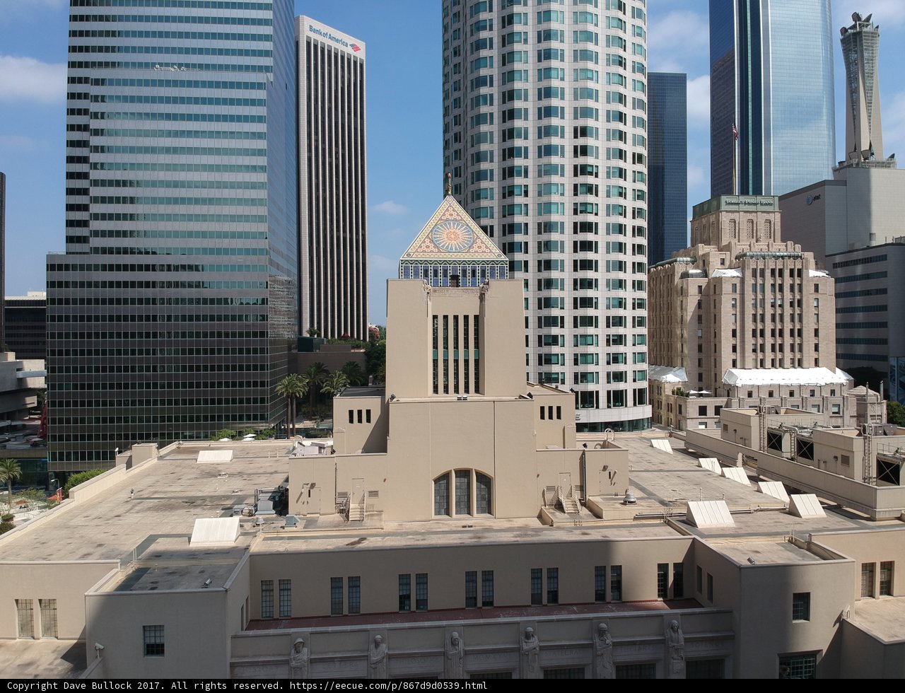 Timeless Metropolis