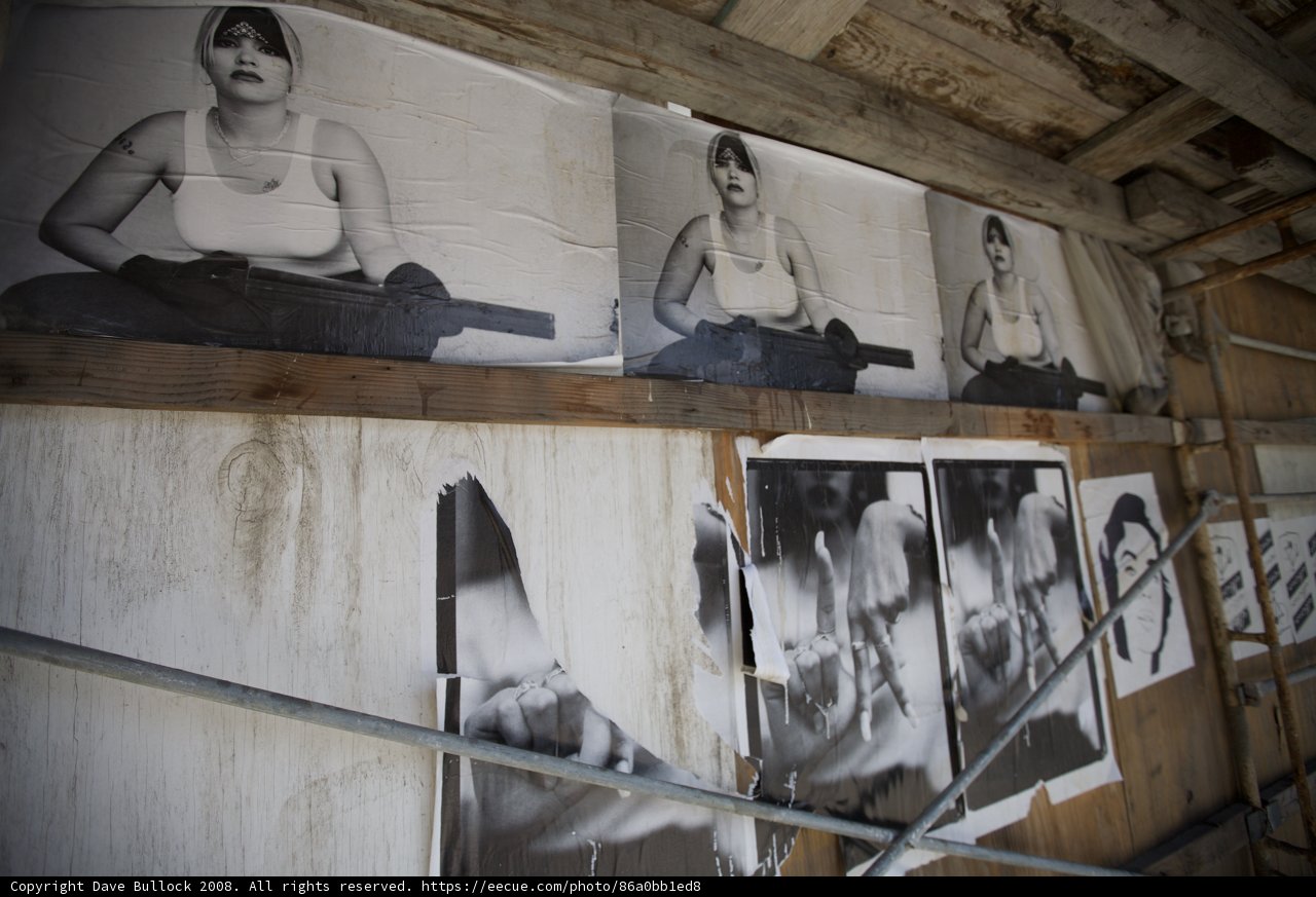 Közi's Walkabout 2 Murals Feature a Bride's Portrait