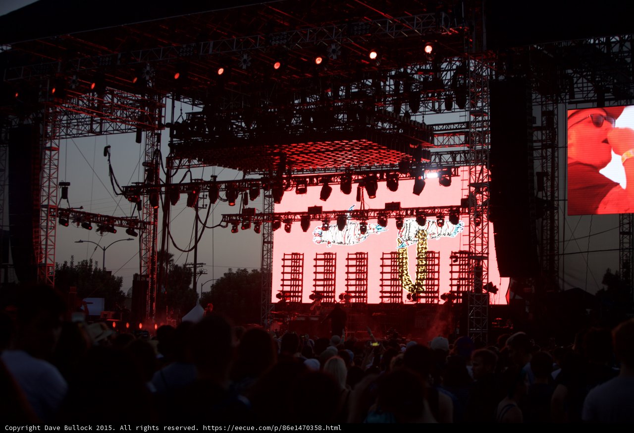 RTJ Stage with Side Screen
